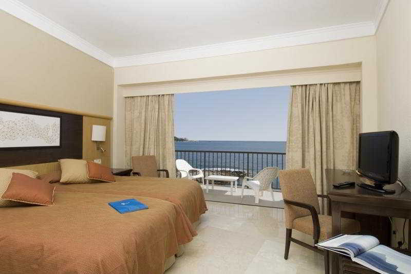 Sensimar Aguait Resort & Spa - Adults Only Font de sa Cala Luaran gambar
